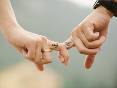 50 frases de parceria no amor para valorizar o companheirismo