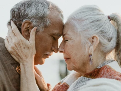 50 frases de declaração de amor para aquecer corações apaixonados