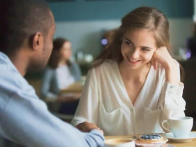 50 frases de elogios para namorada que enaltecem o mulherão que ela é