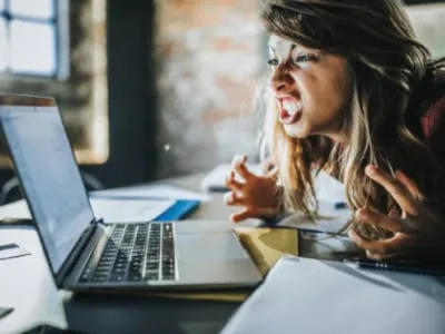 30 frases de estresse para extravasar toda a sua raiva