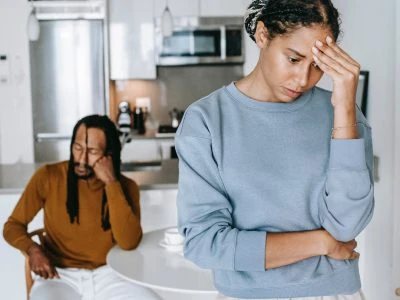 50 frases de reflexão sobre traição que desaprovam essa atitude