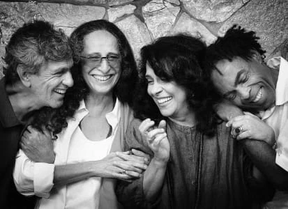 40 frases da MPB para celebrar a beleza da brasilidade