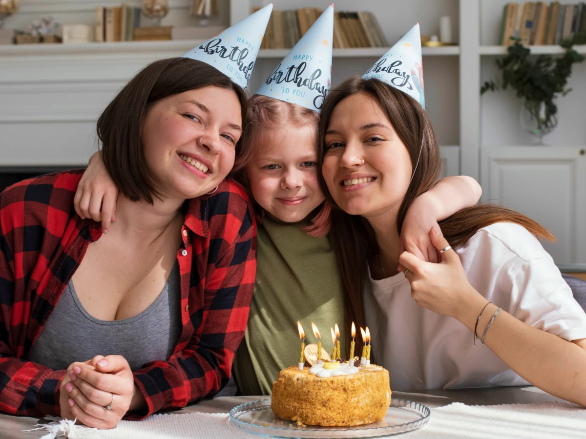 55 frases de aniversário para comadre para enaltecê-la com carinho