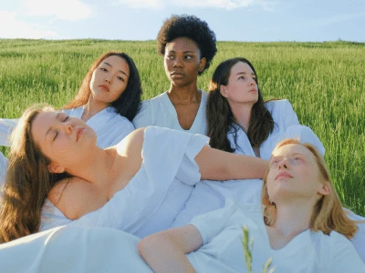 40 frases de beleza feminina para exaltar tudo de lindo que há em você