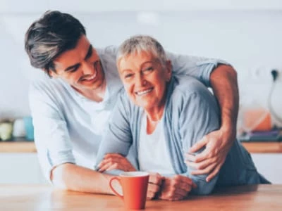 30 frases de bom dia para mãe que vão deixá-la feliz logo cedo