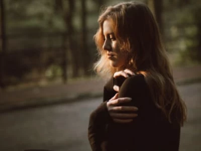 40 frases de carência para quem está com o coração cheio deste sentimento