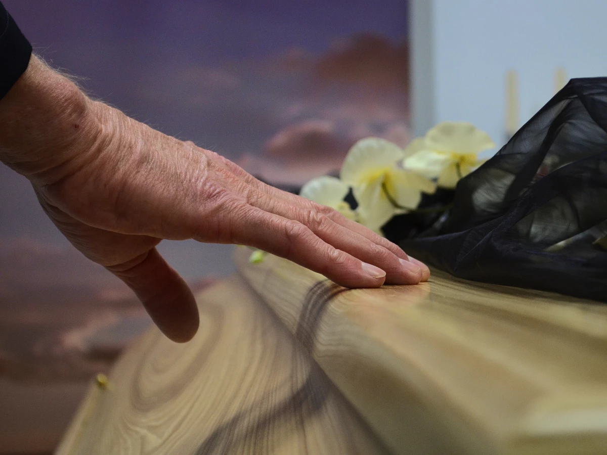 40 frases de luto por um amigo para amenizar a dor da partida